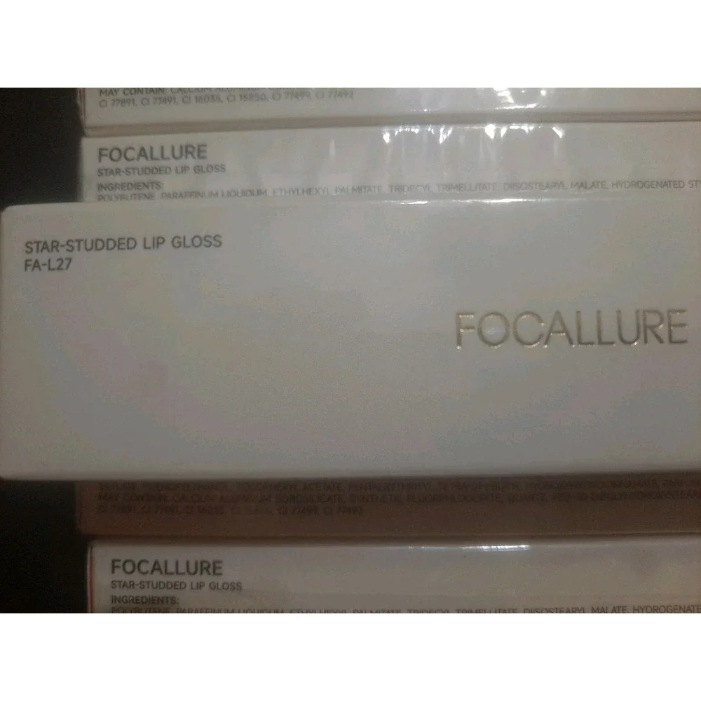 Focallure sealed box